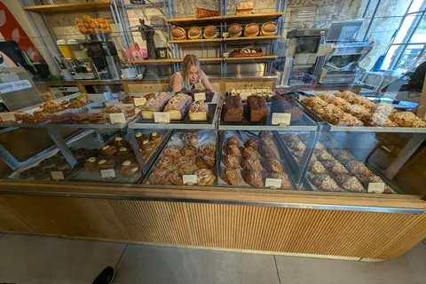 Omnibus Cafe Bar photo 2